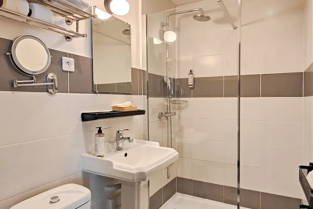 غرفة سوبيريور بسرير كوين، 1 MED HOTEL 5/5