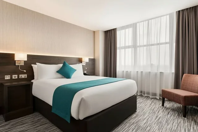 غرفة كومفورت بسرير مزدوج، Ramada by Wyndham East Kilbride 1/1