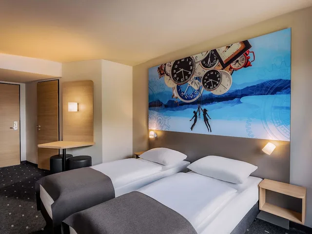 غرفة بسريرين منفصلين، B&b Hotel Villingen-schwenningen 3/5
