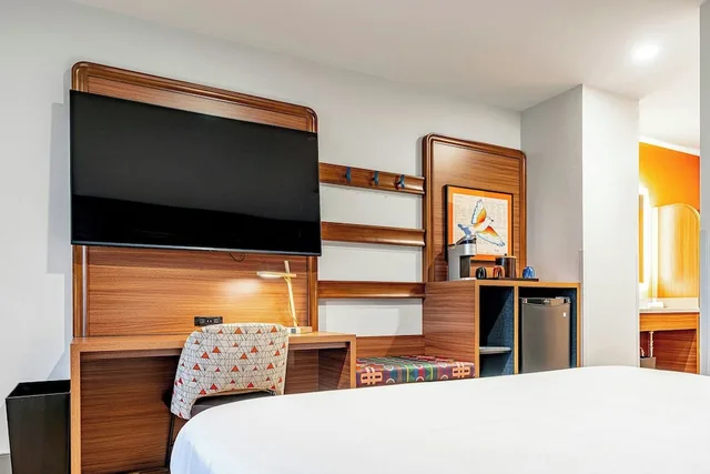River, Suite, King Bed, Bunk Bed, Sofa, Accessible، OKANA Resort & Indoor Waterpark 4/8
