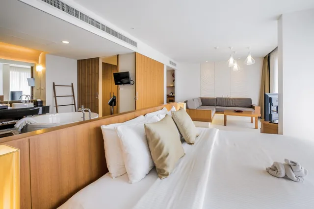 Spa, Suite, Hot Tub، G Hua Hin Resort Mall 1/10