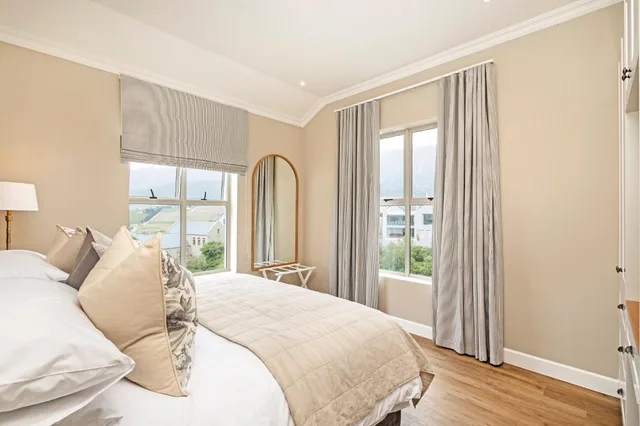 2 Bedrooms, Villa, L Ermitage Franschhoek Chateau Villas 2/10