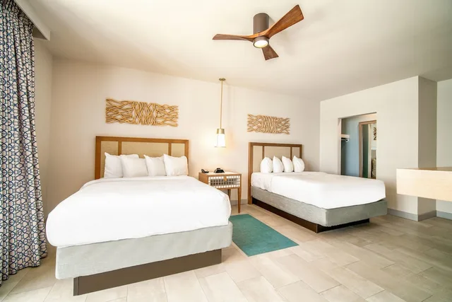 جناح ديلوكس بسريرين كوين بإطلالة على البحر، Chesapeake Resort 3/6