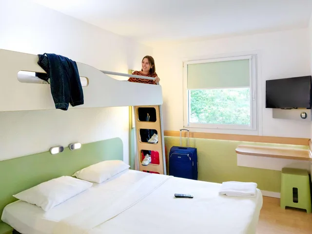 غرفة بسرير مزدوج، Ibis Budget Berlin City Potsdamer Platz 4/10
