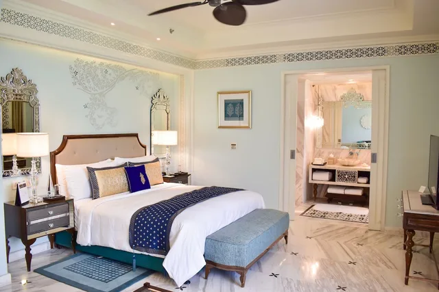 Grand, Villa, King Bed, Terrace, The Leela Palace Jaipur 1/4