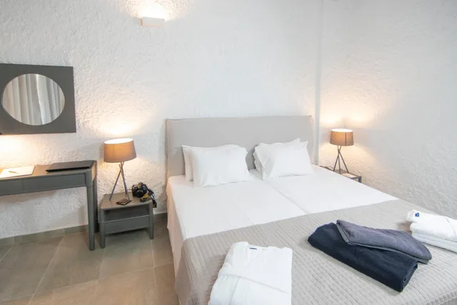 غرفة بسرير مزدوج أو سريرين منفصلين بإطلالة على الحديقة، Apollo Resort 6/10