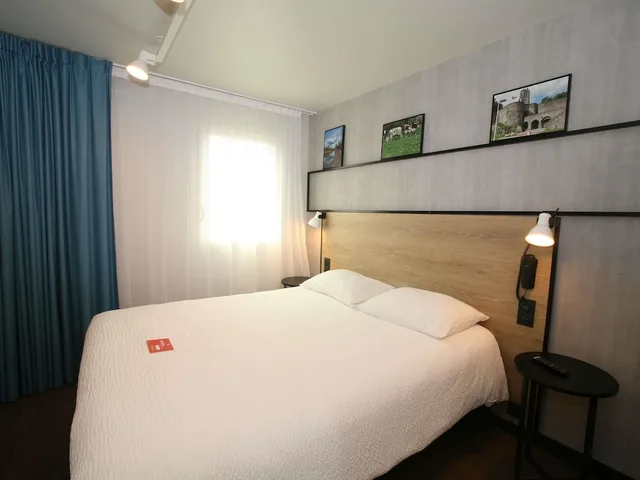 غرفة قياسية بسرير مزدوج، Ibis Hotel Saint Lo 4/10