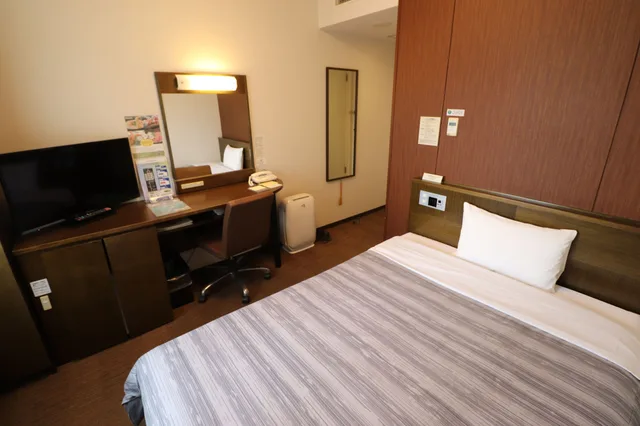 غرفة مفردة بسرير مزدوج للمدخنين، Hotel Route Inn Chitose Ekimae 7/10
