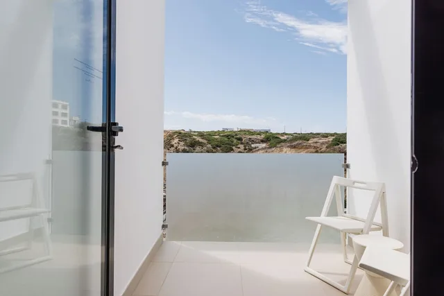 Duplex, Suite, Double Bed, Land View، Memmo Baleeira Hotel 2/2