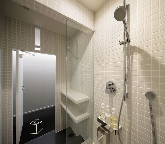 Capsule, Male Only, Single، Nine Hours Narita 3/4