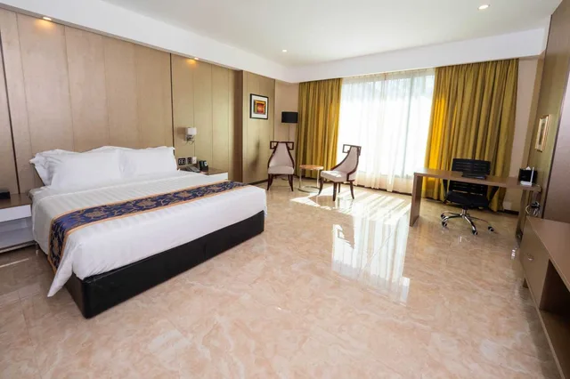 جناح بسرير كينج، Sunday Hevea Hotel and Resort 2/4