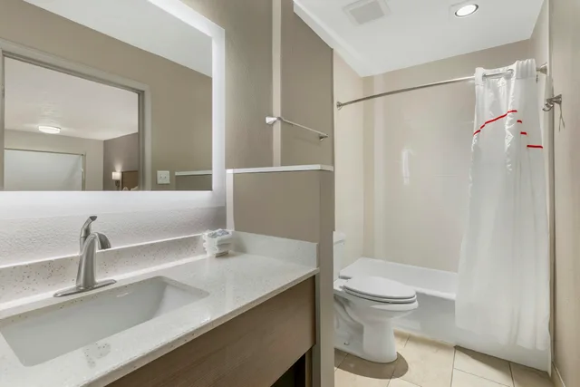 غرفة ديلوكس بسريرين كوين، Red Roof Inn Georgetown - Lexington North 3/5