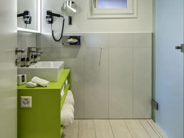شقة عائلية بسرير كينج، Hotel Royal St Georges Interlaken MGallery 2/3