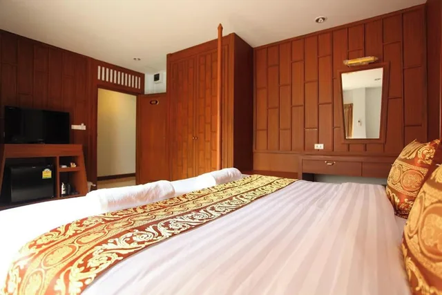 غرفة ديلوكس بسريرين منفصلين، Lotus Hotel Patong 6/10