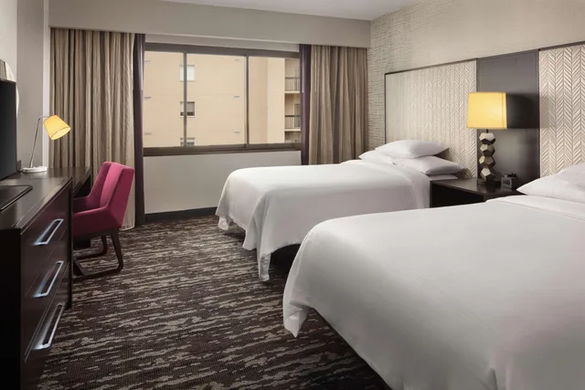 جناح بسريرين مزدوجين بغرفتين، Embassy Suites By Hilton Crystal City National Airport 1/2