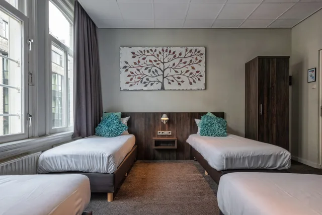 غرفة رباعية بأربعة أسرّة، Hotel Damsquare 6/10