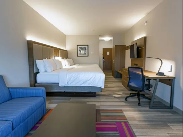 غرفة بسريرين كوين لذوي الإعاقة، Holiday Inn Express & Suites Columbus - Worthington 2/3