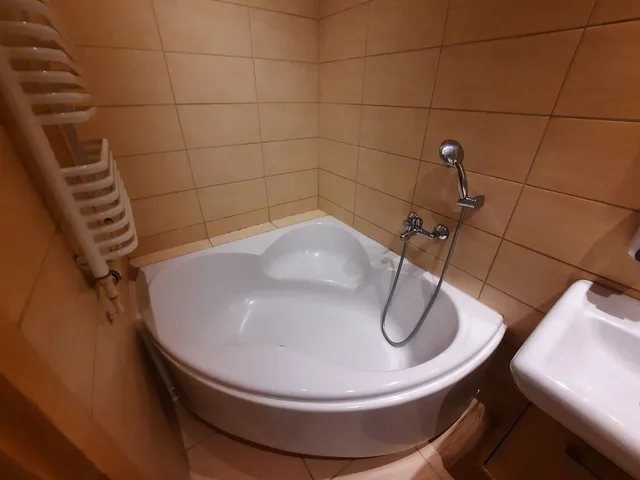 شقة كلاسيكية بسرير بطابقين بغرفتي نوم مع أريكة بمطبخ، Lorf Hostel&Coffee 3/3