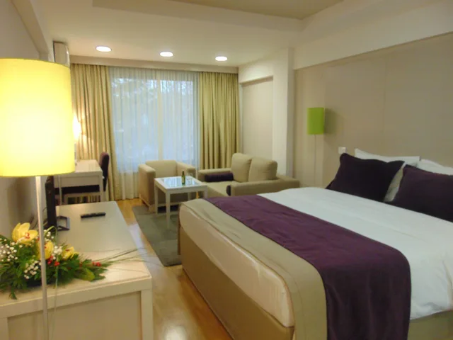 غرفة بريميير بسرير كينج، HOTEL M 5/7