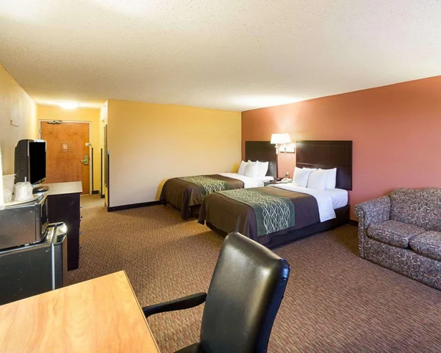 Room, 2 Queen Beds, Comfort Inn Mission - McAllen West 4/7