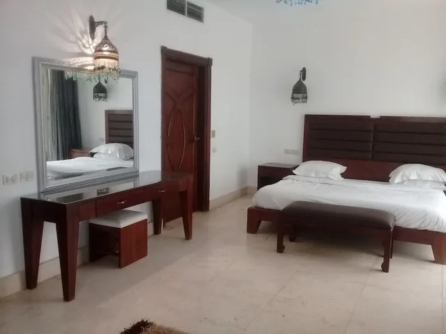 فيلا بـ3 غرف نوم، Carlton Luxury Resort 4/7