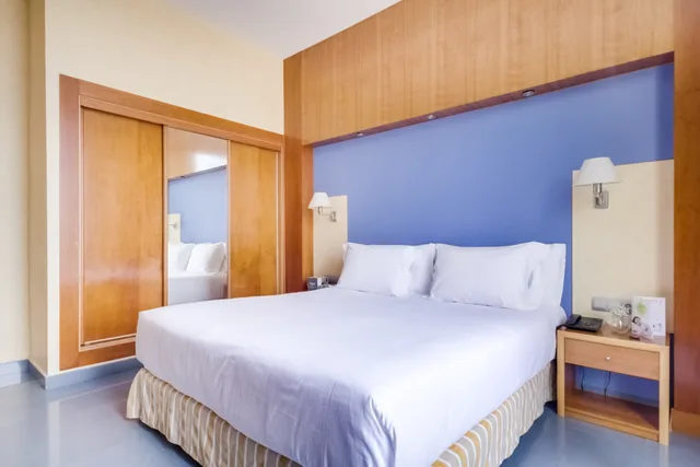 Superior, Double or Twin Bed, Kalma Sitges Hotel 2/4