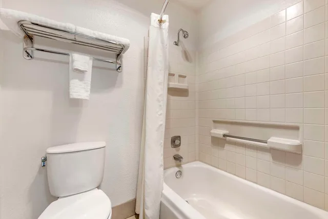 غرفة بسريرين كوين، Best Western Aladdin Inn 5/5