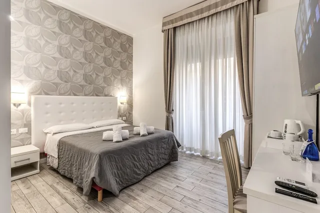 غرفة بسرير مزدوج، Gardenia Suite 2/6