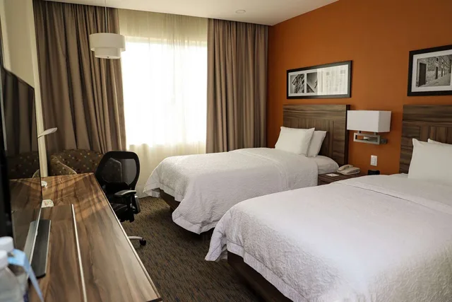 غرفة بسريرين مزدوجين، Hampton Inn Irapuato 2/4