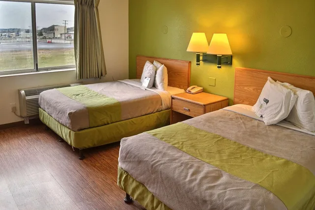 غرفة رباعية، Motel6 Billings, MT - North 6/10