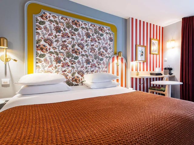 غرفة بريفيليج بسريرين منفصلين، Mercure Paris Notre Dame Saint Germain Des Pres 7/10