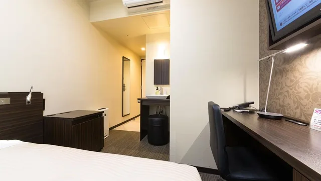 Semi Room, Grand, Single, Semi Double Bed, Smoking، Sanco Inn Grande Tokyo Hamamatsucho 2/2