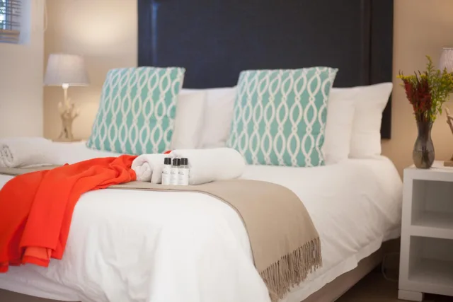1 Bedroom, Sunset, Comfort, Queen Bed، Caza Beach Guesthouse 4/8