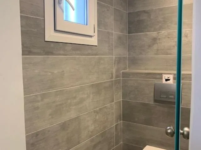 جناح بإطلالة على البحر بشرفة، Glykeria Mini Suites 9/10