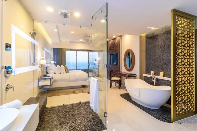 3 Bedrooms, Loft, 2 King Beds, 2 Queen Beds, Ocean View, Garza Blanca Resort Spa Los Cabos 9/9
