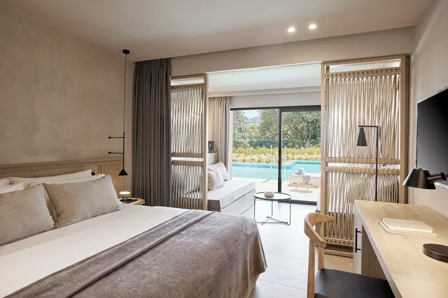 Junior Suite, Queen Bed, Pool View, Shared Pool, Sofa, Ella Helea 2/3
