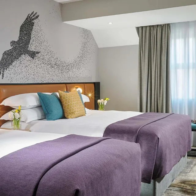 غرفة عائلية ثلاثية، Shannon Springs Hotel 2/4