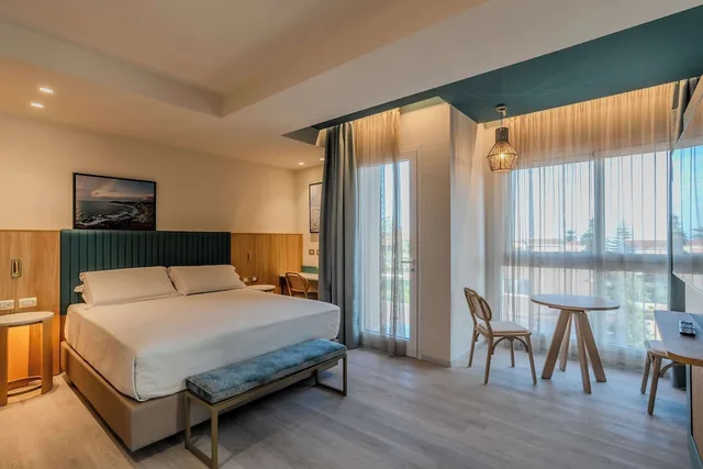 Deluxe, King Bed, Bay View، Terradamari Resort & Spa Marina di Modica, Tapestry Collection by Hilton 1/7
