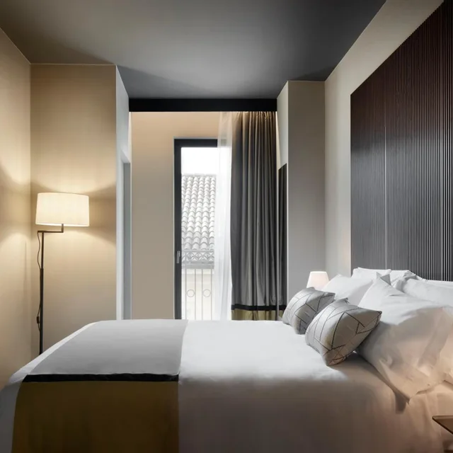 جناح، Speronari Suites 4/8