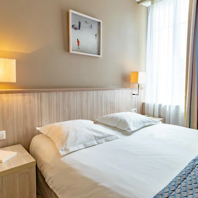 غرفة بسرير مزدوج أو سريرين منفصلين بإطلالة على البحر، Hotel Antinea 3/10