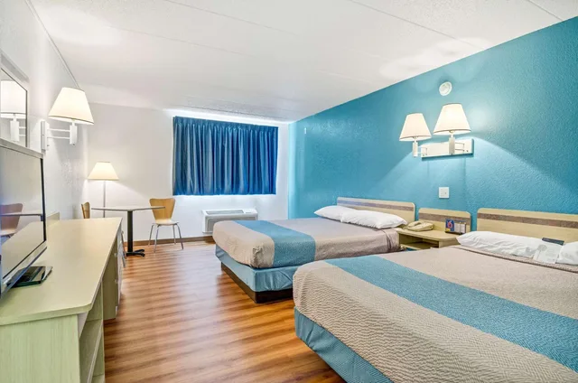 غرفة بسريرين كوين، Motel6 Big Springs, NE 3/10