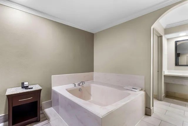 غرفة بسرير كينج لذوي الإعاقة، Americas Best Value Inn Houston Heights at I-45 7/8