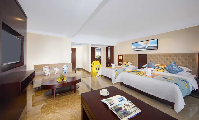 Kids Family, 1 King and 1 Single Beds, Ocean View، Wyndham Garden Wenchang Nanguo 2/10