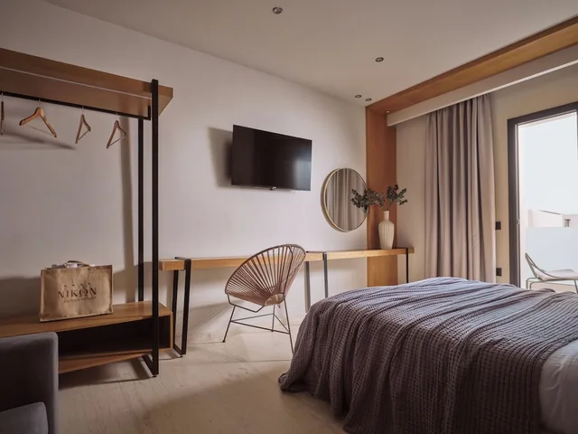 Executive, Double Bed, Pool View, Nikon Boutique Hotel 1/9