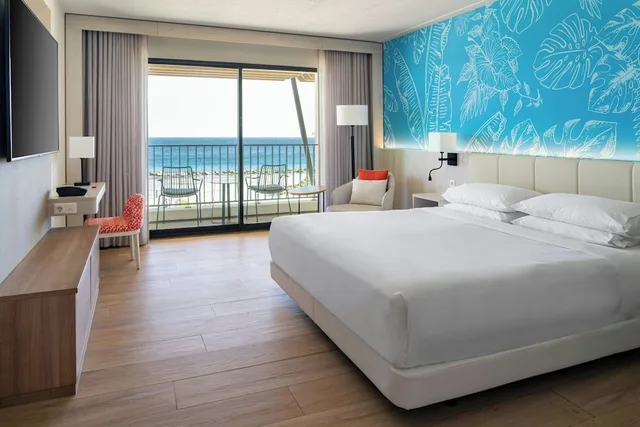 Room, King Bed, Ocean Front، Curacao Marriott Beach Resort 1/7