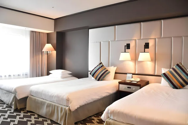 غرفة بريميوم كومفورت ثلاثية بسرير كينج، Okura Act City Hotel Hamamatsu 2/3