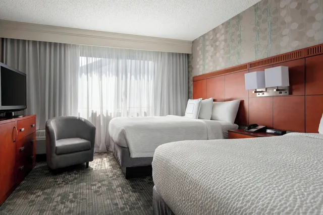جناح بسريرين مزدوجين، Courtyard by Marriott San Francisco Airport 2/3