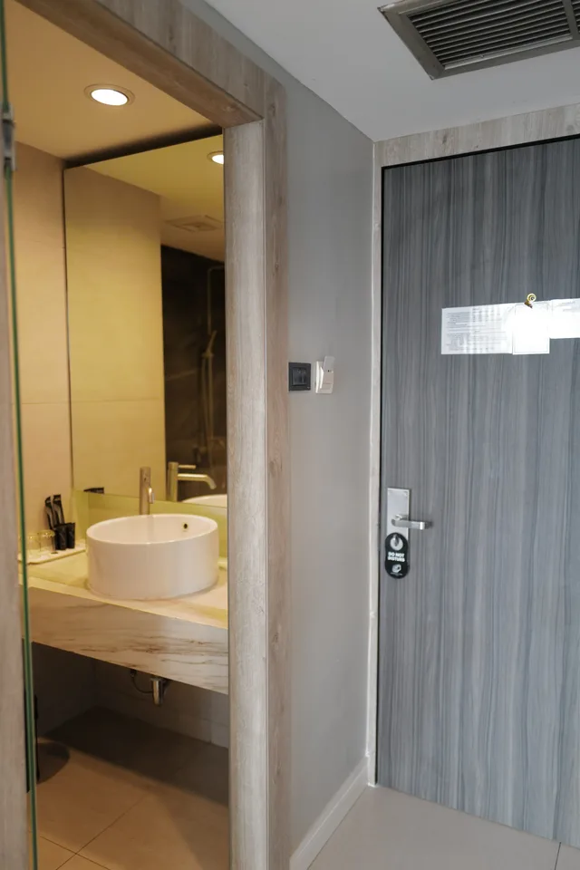 Ocean, Deluxe, King Bed, Hermann Hotel Pattaya 4/4
