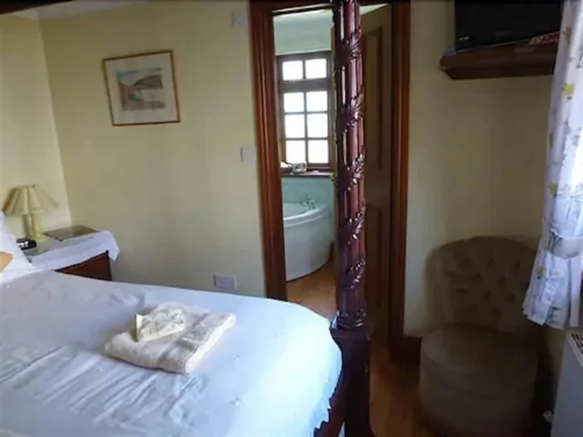 غرفة مفردة بسرير فردي، Burton Farmhouse 1/1