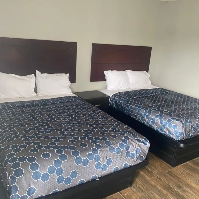 غرفة بسريرين منفصلين، Studio Suites Extended Stay 1/2